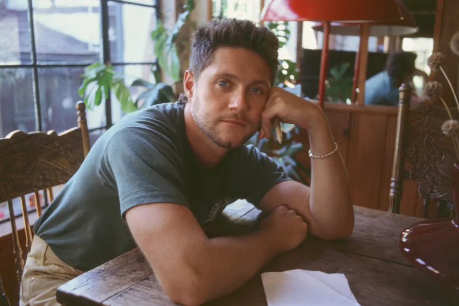 Niall-Horan-Press-2026-Billboard-1800